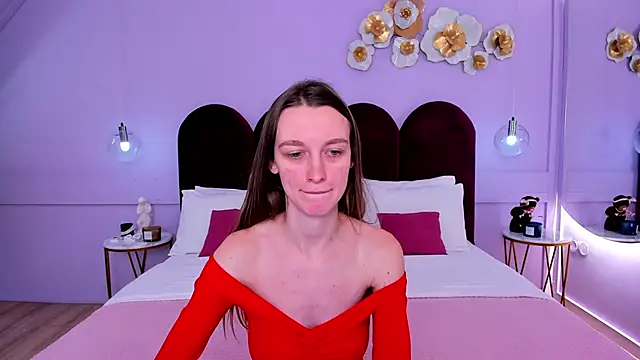 Snapshot of AshleyMillsss chatting on February 20, 8:50 am AshleyMillsss online show from February 20, 8:50 am