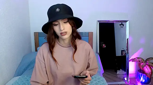 gabykovalenko14 online show from February 18, 3:21 pm