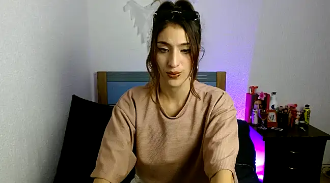 gabykovalenko14 online show from March 14, 2:31 am