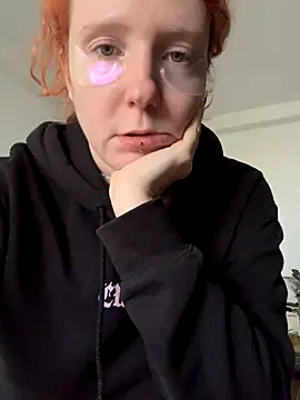 alt cutie online show from October 5, 3:54 pm