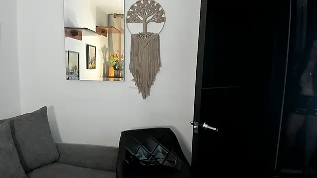 electra hunt online show from June 1, 11:28 pm