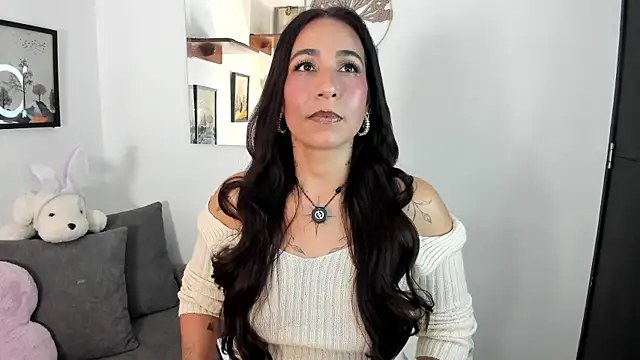 electra hunt online show from June 24, 12:53 am