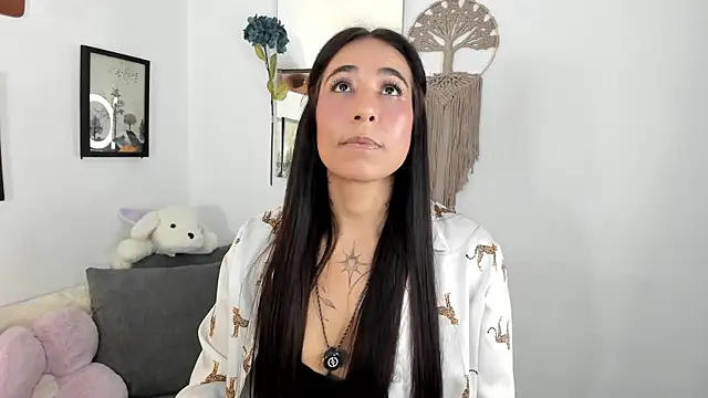 electra hunt online show from July 15, 2:39 am