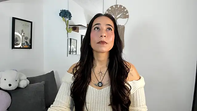 electra hunt online show from July 18, 1:43 am