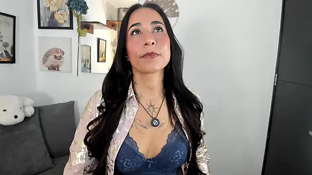 electra hunt online show from July 29, 12:42 am
