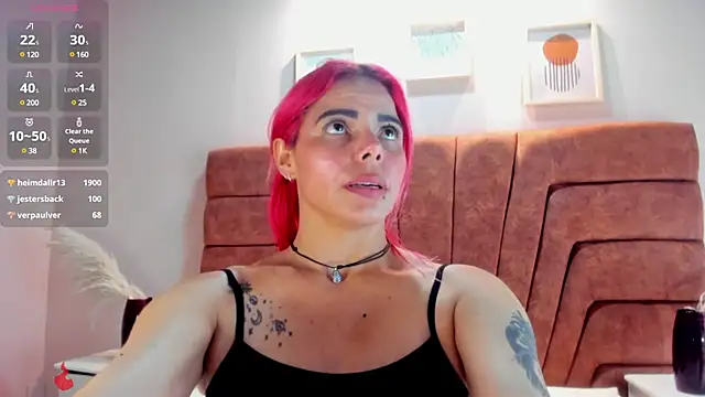 NIKI SANTANA online show from January 11, 8:00 am