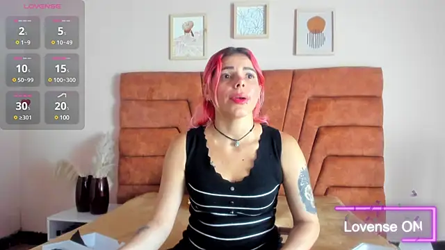 NIKI SANTANA online show from February 22, 3:56 am
