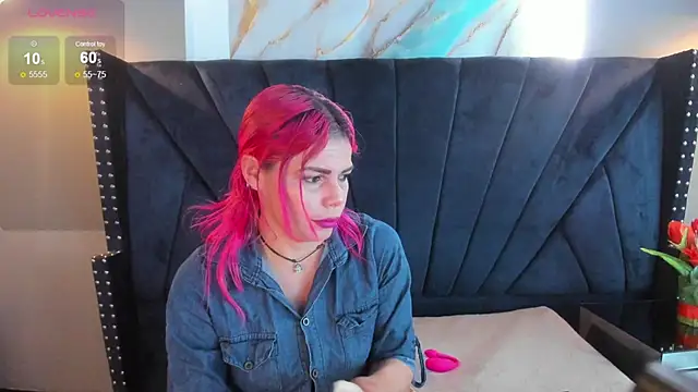 NIKI SANTANA online show from September 20, 3:51 am