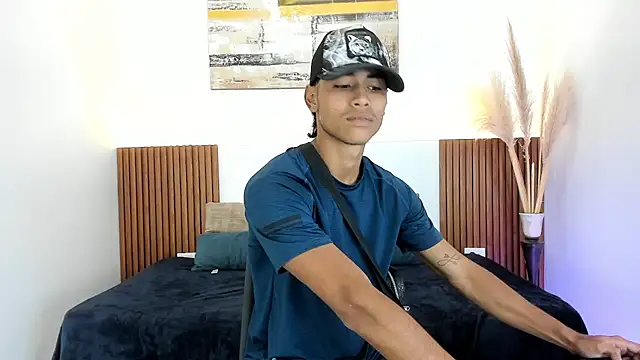 zander 2120 online show from November 10, 1:43 pm