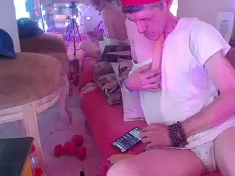 laye19 online show from January 21, 6:02 pm