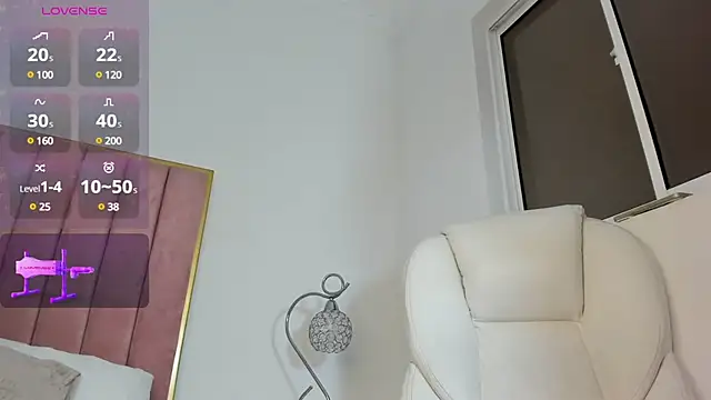 Snapshot of JenyWells chatting on December 19, 4:45 am JenyWells online show from December 19, 4:45 am