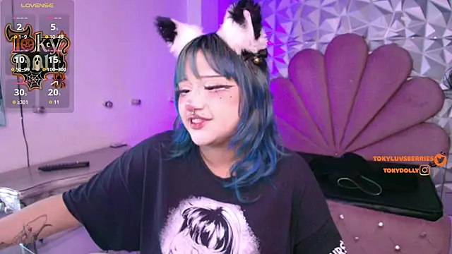 toky doll online show from October 29, 8:10 pm