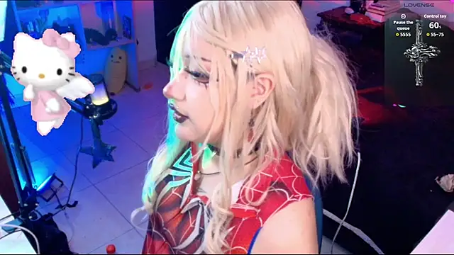 Snapshot of toky_doll chatting on July 23, 1:41 am toky doll online show from July 23, 1:41 am
