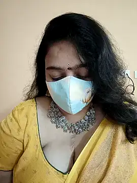neelu-hoty online show from December 22, 4:17 pm