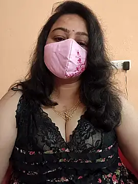 neelu-hoty online show from January 25, 7:07 pm
