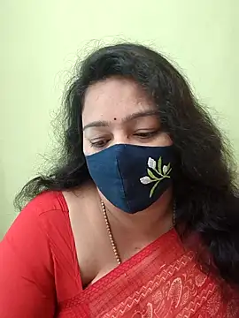 neelu-hoty online show from May 2, 9:36 am
