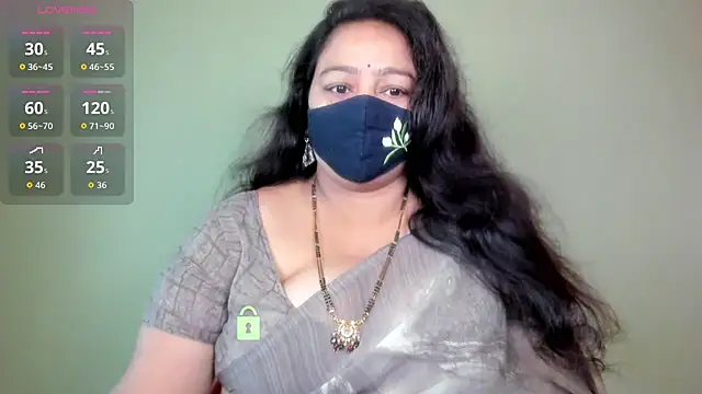 neelu-hoty online show from June 10, 8:35 am