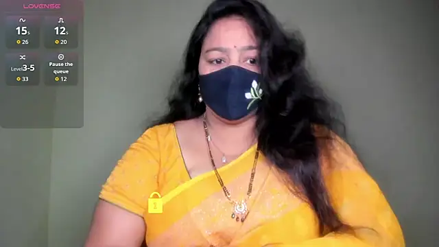 neelu-hoty online show from July 2, 12:00 pm