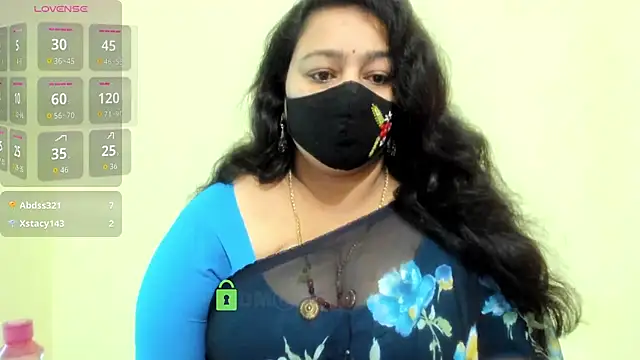 neelu-hoty online show from July 24, 8:34 am