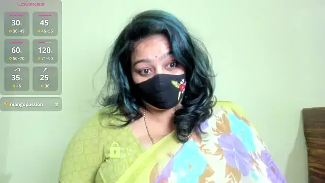 neelu-hoty online show from August 4, 5:04 pm