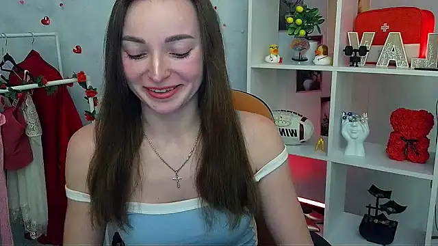  Barbie Kiss  online show from February 18, 5:20 pm