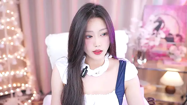 YINGTao-168 online show from February 24, 4:49 am