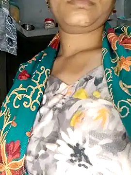 VyingAviary online show from February 12, 3:51 am