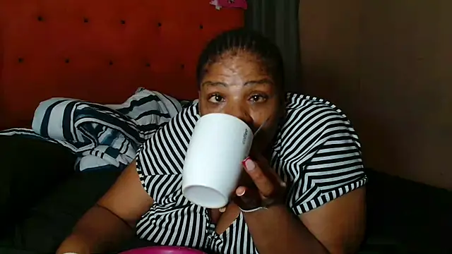 tinagiant online show from March 7, 6:49 pm