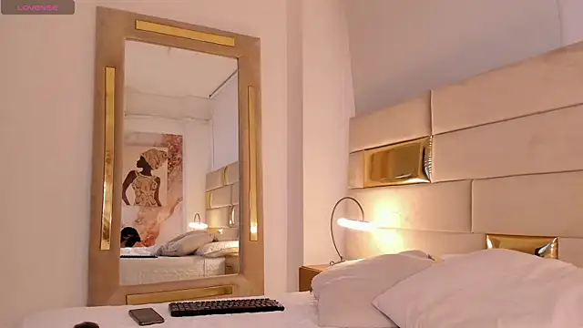 Snapshot of Arii_stone chatting on March 19, 10:00 am Arii stone online show from March 19, 10:00 am