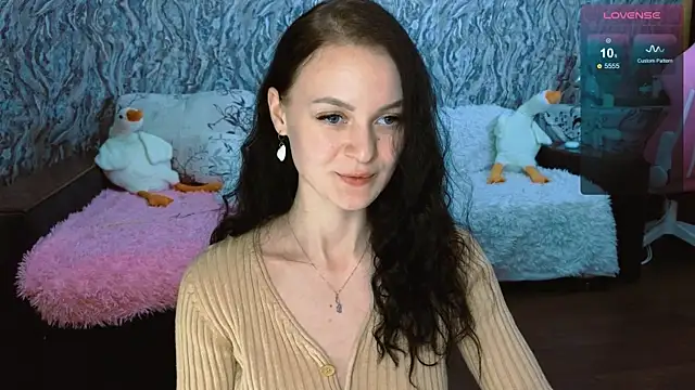 Snapshot of Elfanna chatting on March 13, 8:22 pm Elfanna online show from March 13, 8:22 pm