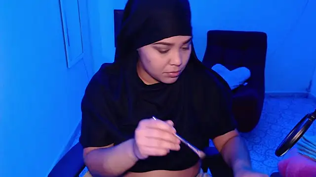 VenussTits97 online show from November 10, 4:39 pm