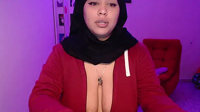 VenussTits97 online show from July 25, 9:45 pm