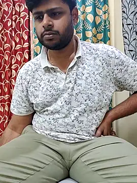 Snapshot of PawanHyd7 chatting on February 26, 1:43 pm PawanHyd7 online show from February 26, 1:43 pm