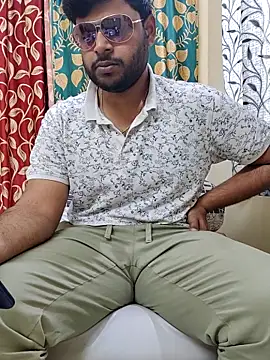 Snapshot of PawanHyd7 chatting on February 27, 4:01 am PawanHyd7 online show from February 27, 4:01 am