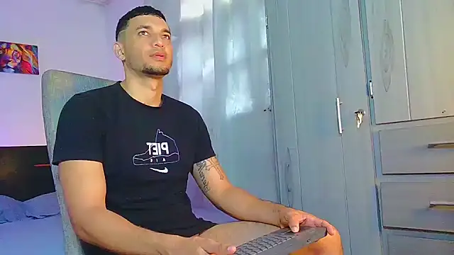 Snapshot of Jeff_Kent2 chatting on September 27, 2:22 pm Jeff Kent2 online show from September 27, 2:22 pm