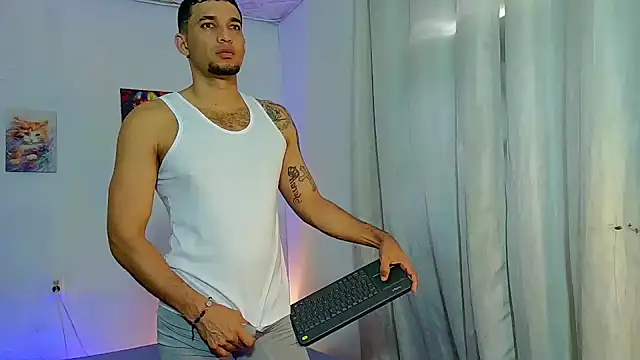 Snapshot of Jeff_Kent2 chatting on September 30, 1:05 pm Jeff Kent2 online show from September 30, 1:05 pm