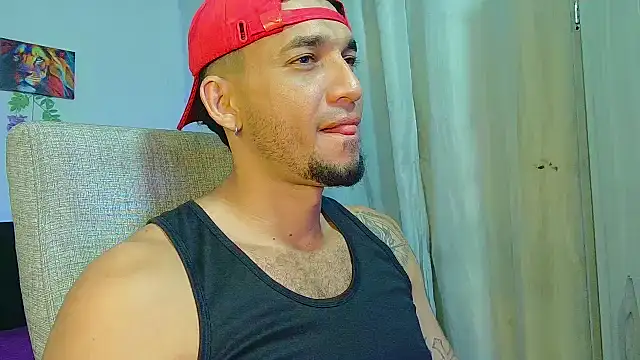 Snapshot of Jeff_Kent2 chatting on October 30, 1:51 am Jeff Kent2 online show from October 30, 1:51 am