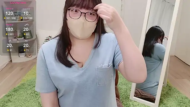 o-Aya-o online show from December 22, 2:03 pm