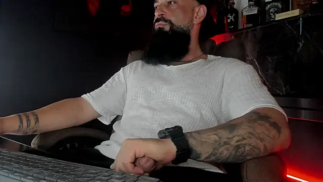 Snapshot of axxelrich_ chatting on September 30, 4:50 am axxelrich online show from September 30, 4:50 am