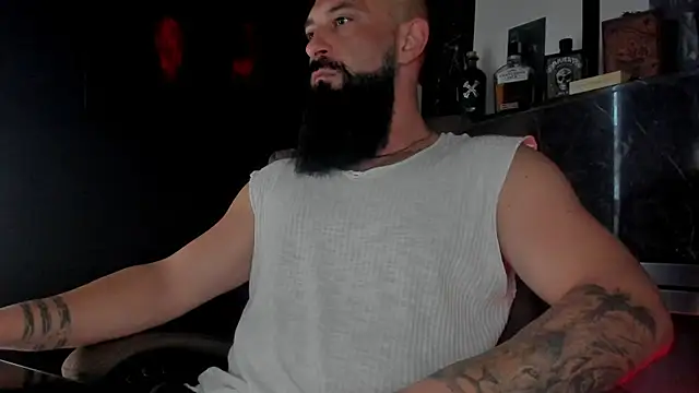 Snapshot of axxelrich_ chatting on October 4, 6:44 am axxelrich online show from October 4, 6:44 am