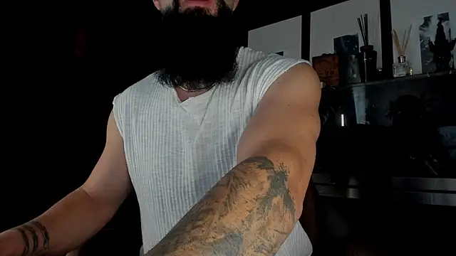 Snapshot of axxelrich_ chatting on October 12, 6:12 am axxelrich online show from October 12, 6:12 am