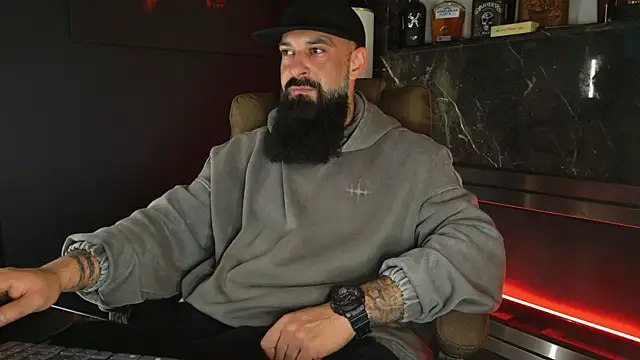 Snapshot of axxelrich_ chatting on November 4, 5:06 am axxelrich online show from November 4, 5:06 am