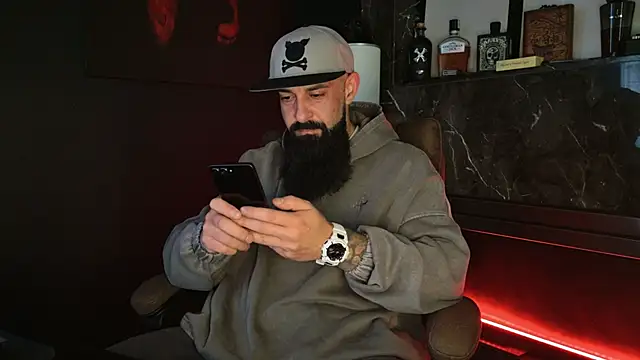 Snapshot of axxelrich_ chatting on November 20, 7:08 am axxelrich online show from November 20, 7:08 am