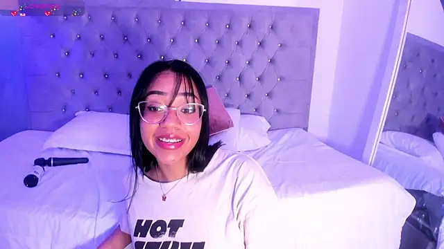 AriannaDavis online show from March 15, 8:10 pm