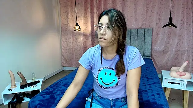 VioletaScott  online show from December 14, 12:12 pm