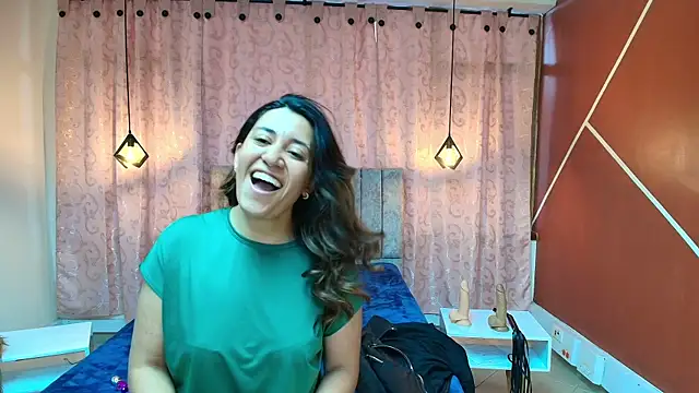 VioletaScott  online show from September 26, 2:54 pm