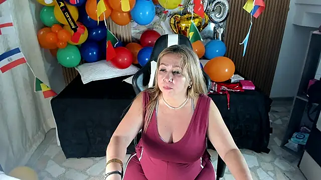 Danna topless online show from June 11, 12:03 pm