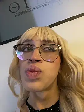 Ariadna Evangeline online show from December 14, 3:51 am