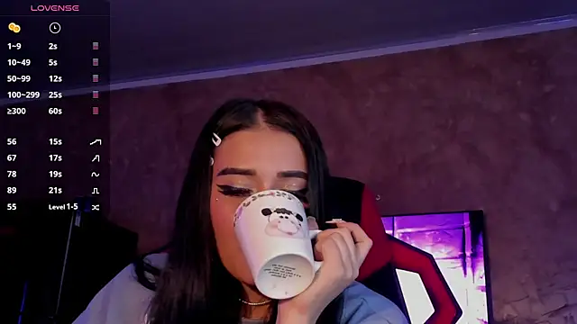 Charlotte greys online show from January 8, 3:51 am