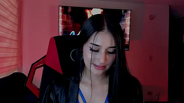 Charlotte greys online show from September 22, 8:33 pm